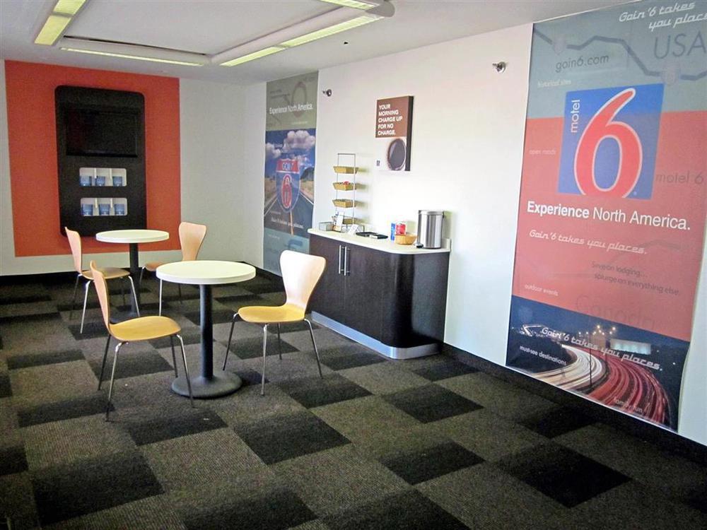 Motel 6 Normal Interieur foto